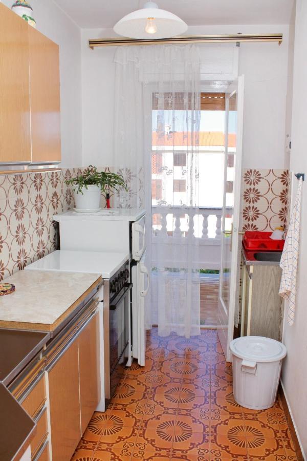 Apartments And Rooms With Parking Space Palit, Rab - 5061 Eksteriør billede